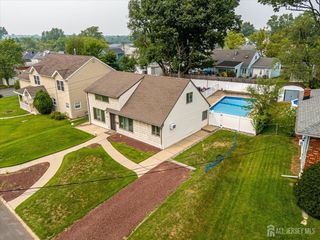 106 Washington Avenue, Iselin, NJ 08830