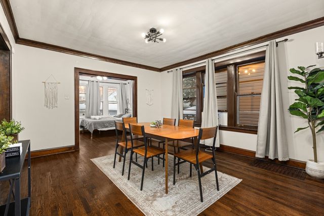6029 N AUSTIN Avenue, Chicago, IL 60646
