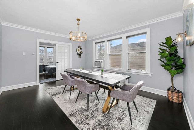 6029 N AUSTIN Avenue, Chicago, IL 60646