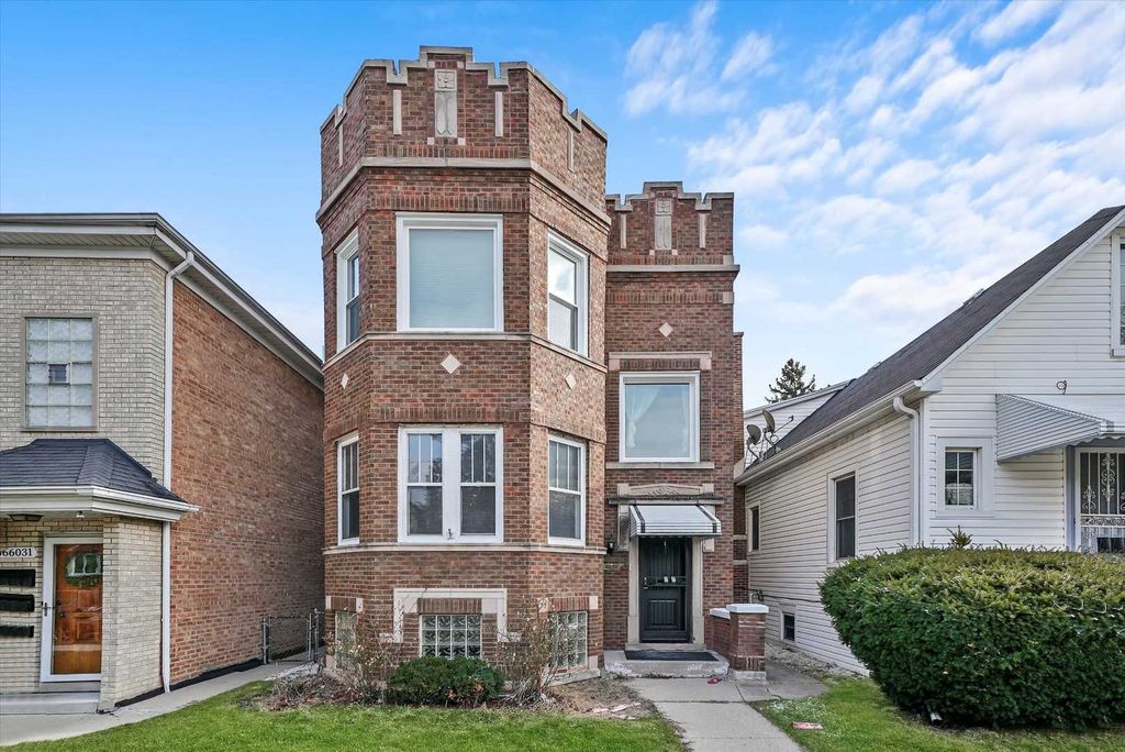 6029 N AUSTIN Avenue, Chicago, IL 60646