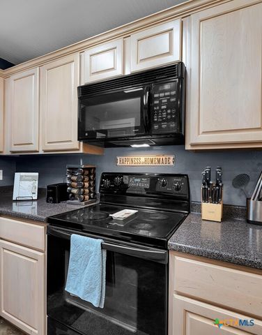 37 Bluebonnet Loop, Morgans Point Resort, TX 76513
