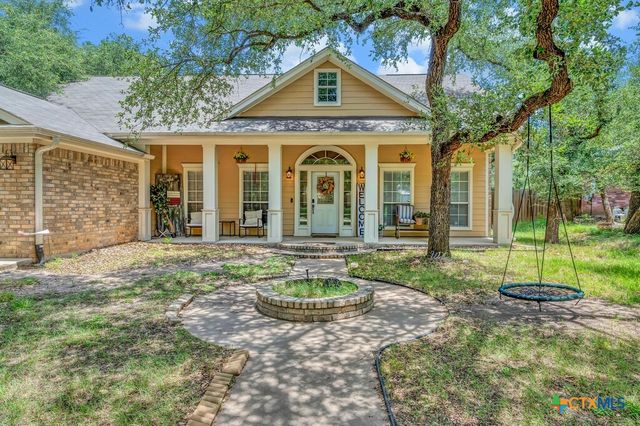 37 Bluebonnet Loop, Morgans Point Resort, TX 76513