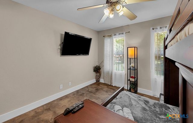 37 Bluebonnet Loop, Morgans Point Resort, TX 76513