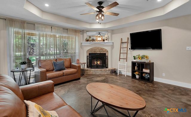 37 Bluebonnet Loop, Morgans Point Resort, TX 76513