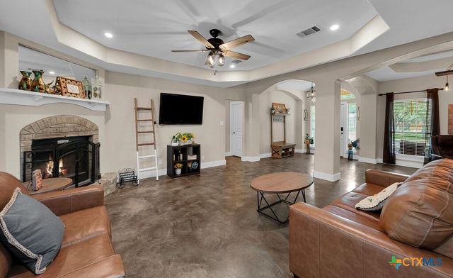37 Bluebonnet Loop, Morgans Point Resort, TX 76513