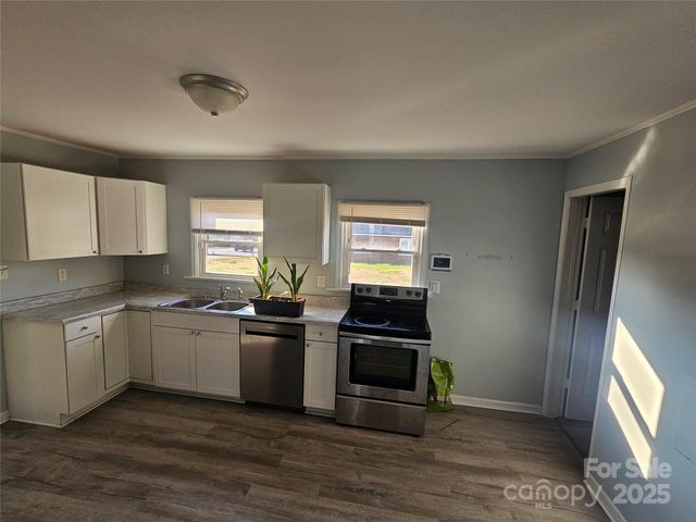 705 Cleveland Avenue, Kings Mountain, NC 28086