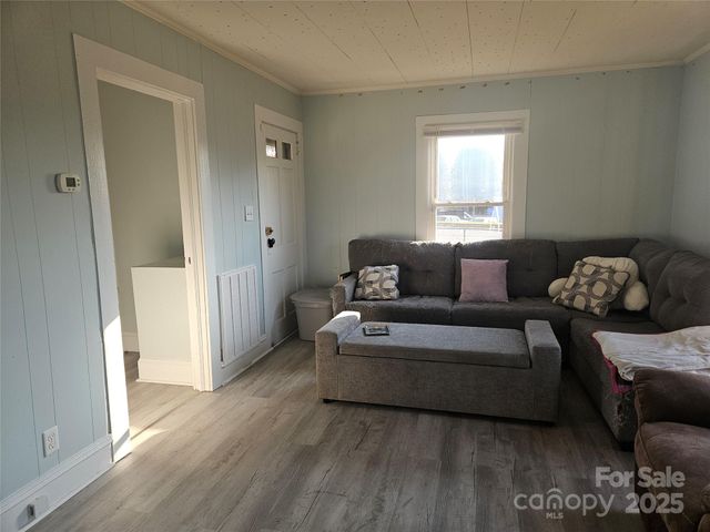 705 Cleveland Avenue, Kings Mountain, NC 28086