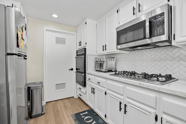 730 Breeze Hill Road 230, Vista, CA 92081