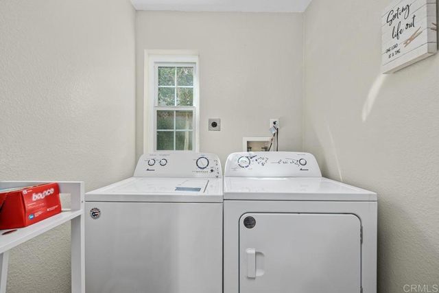 730 Breeze Hill Road 230, Vista, CA 92081