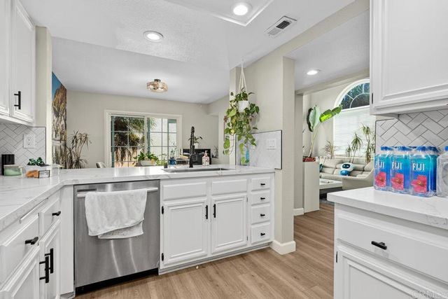 730 Breeze Hill Road 230, Vista, CA 92081