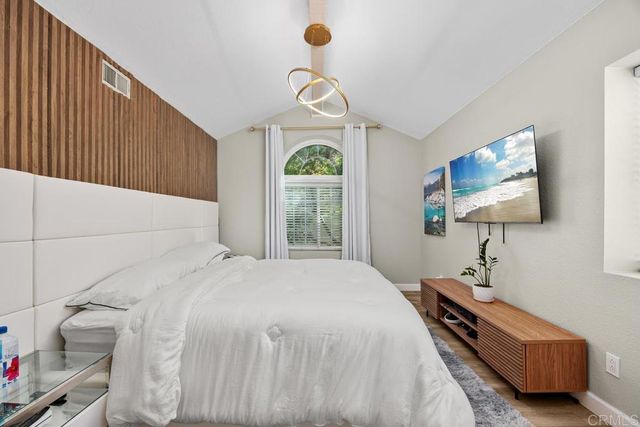 730 Breeze Hill Road 230, Vista, CA 92081