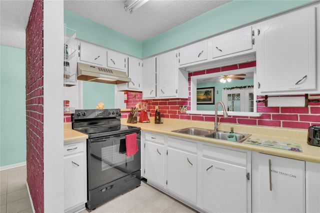 12402 Gotham Drive, Houston, TX 77089