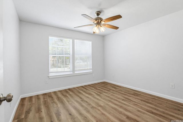 1326 W WINNIPEG AVE, San Antonio, TX 78225