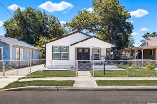 1326 W WINNIPEG AVE, San Antonio, TX 78225