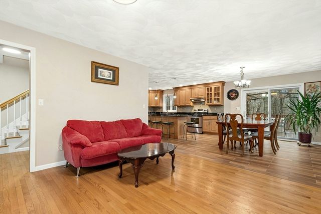 28 Springfield, Littleton, MA 01460