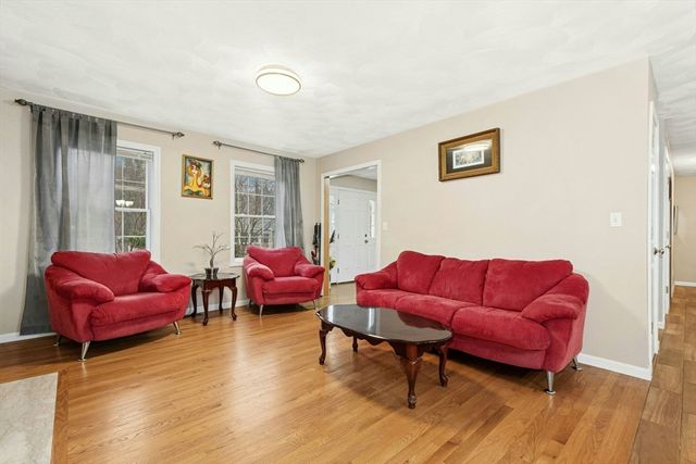 28 Springfield, Littleton, MA 01460