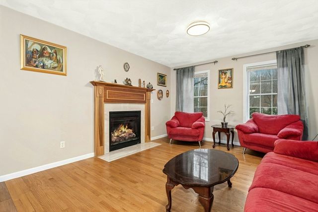 28 Springfield, Littleton, MA 01460