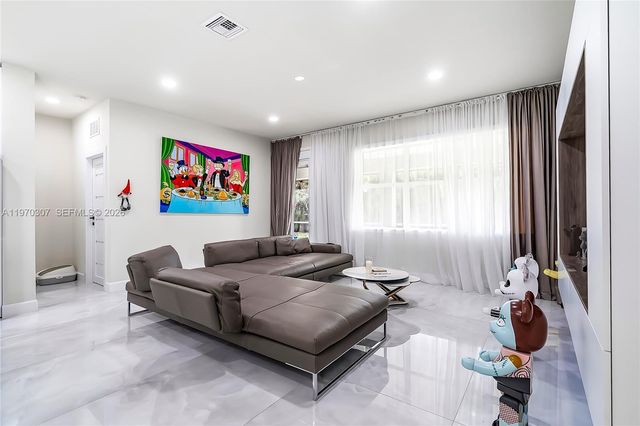 4566 Ficus Street, Hollywood, FL 33021