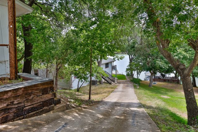154 Parkview, Gainesville, TX 76240