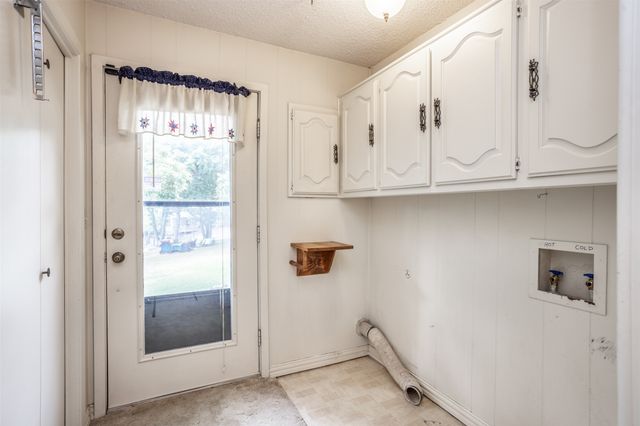 154 Parkview, Gainesville, TX 76240