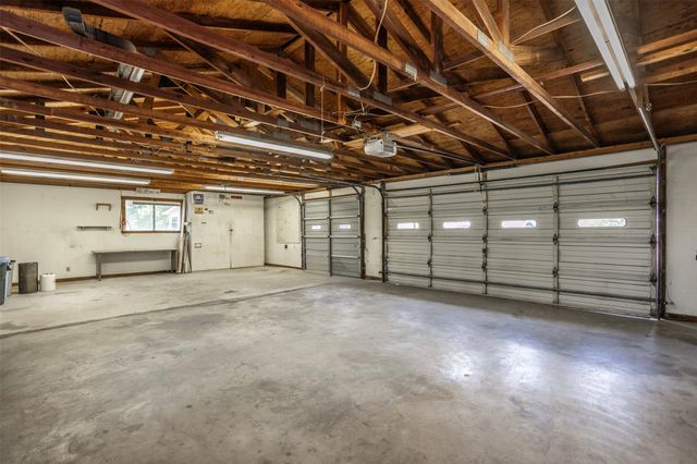 154 Parkview, Gainesville, TX 76240