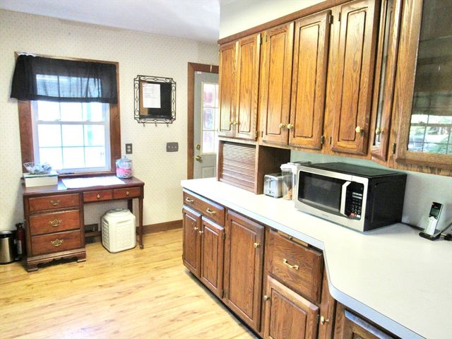 228 Palmer Rd, Monson, MA 01057