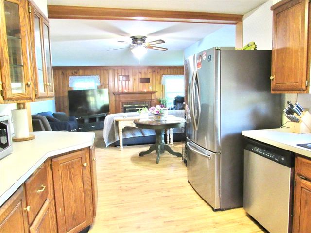 228 Palmer Rd, Monson, MA 01057