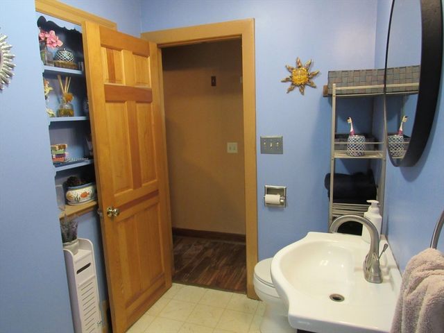 228 Palmer Rd, Monson, MA 01057