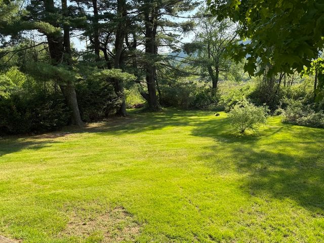 228 Palmer Rd, Monson, MA 01057