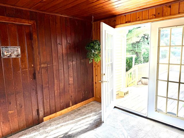 228 Palmer Rd, Monson, MA 01057
