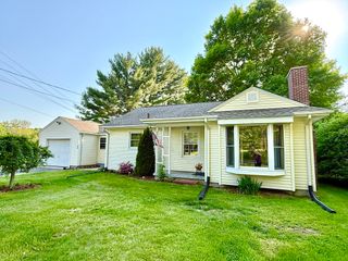 228 Palmer Rd, Monson, MA 01057