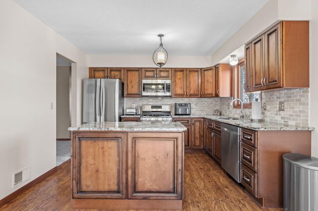 16988 Weaver Lake Drive, Maple Grove, MN 55311