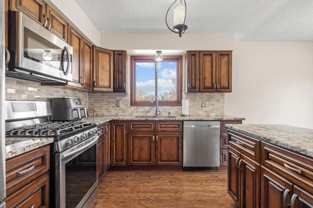 16988 Weaver Lake Drive, Maple Grove, MN 55311