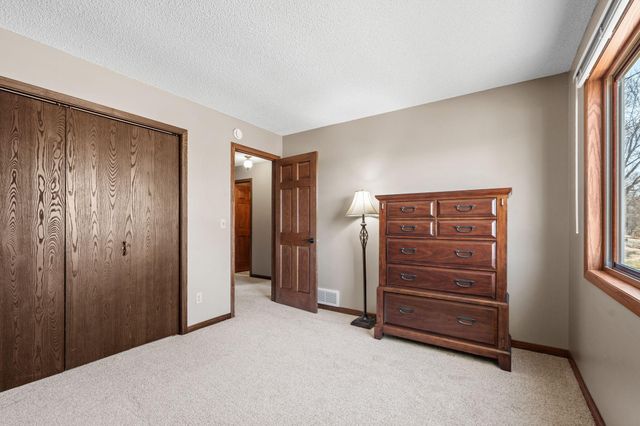 16988 Weaver Lake Drive, Maple Grove, MN 55311