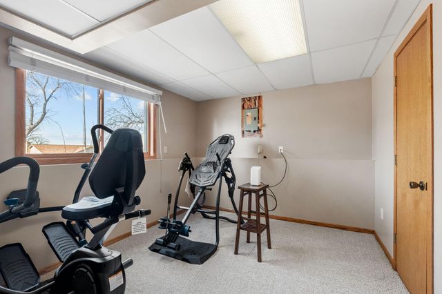 16988 Weaver Lake Drive, Maple Grove, MN 55311