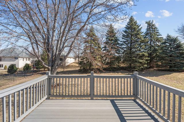 16988 Weaver Lake Drive, Maple Grove, MN 55311