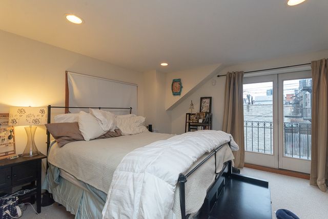 1644 W Augusta Boulevard House, Chicago, IL 60622