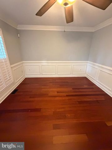 5705 SAILSTONE LN, Woodbridge, VA 22193