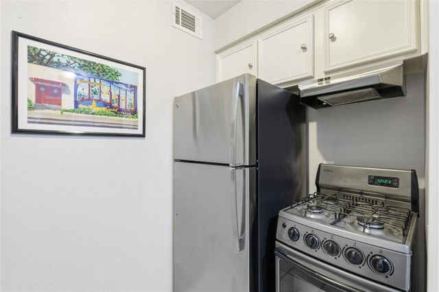 2021 Bluebonnet LN 104, Austin, TX 78704