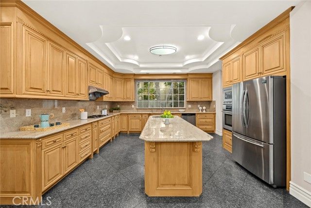 1118 S 6th Avenue, Arcadia, CA 91006