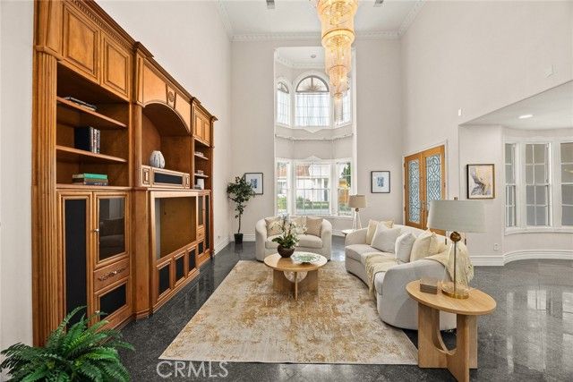 1118 S 6th Avenue, Arcadia, CA 91006