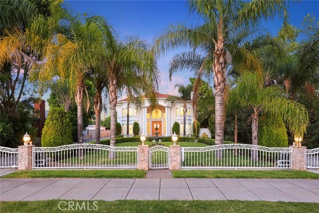 1118 S 6th Avenue, Arcadia, CA 91006