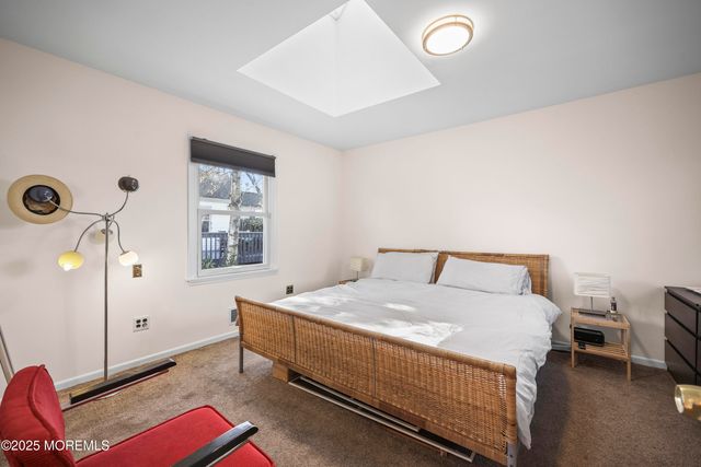 28 Florence Avenue, Leonardo, NJ 07737