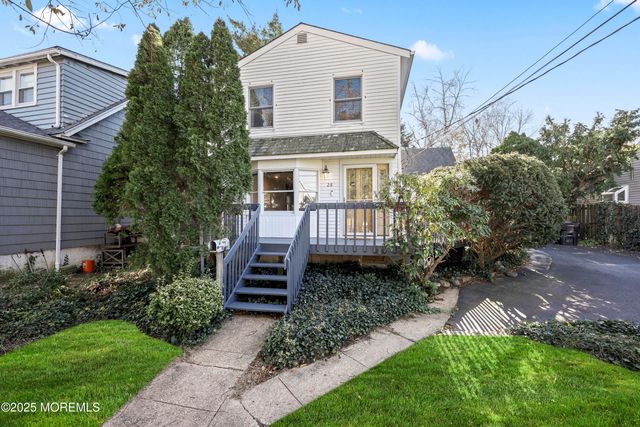 28 Florence Avenue, Leonardo, NJ 07737