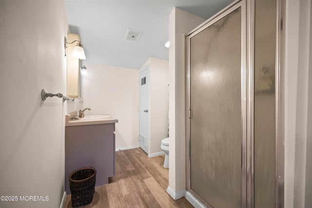 28 Florence Avenue, Leonardo, NJ 07737