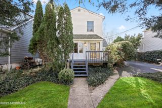 28 Florence Avenue, Leonardo, NJ 07737