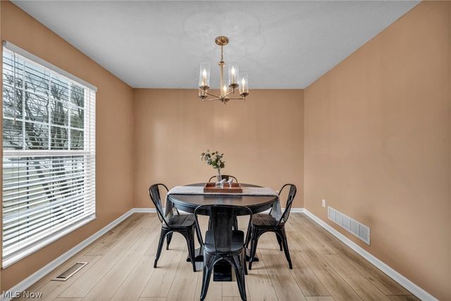 7790 Arbor Way 31, Parma, OH 44134