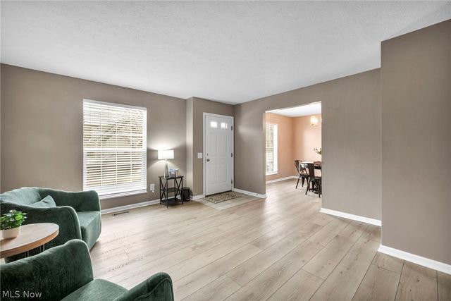 7790 Arbor Way 31, Parma, OH 44134