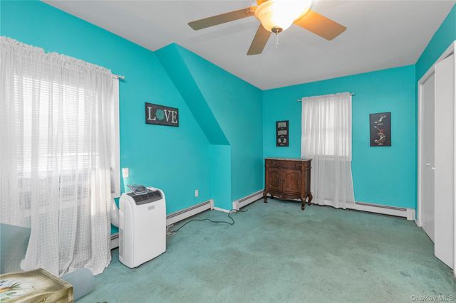 44 Marlowe Road, Valley Stream, NY 11580