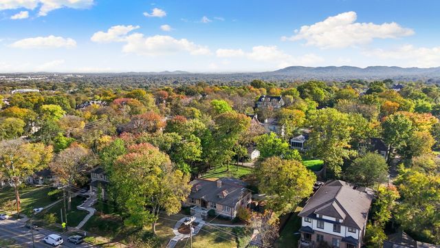 1811 Blair Blvd, Nashville, TN 37212
